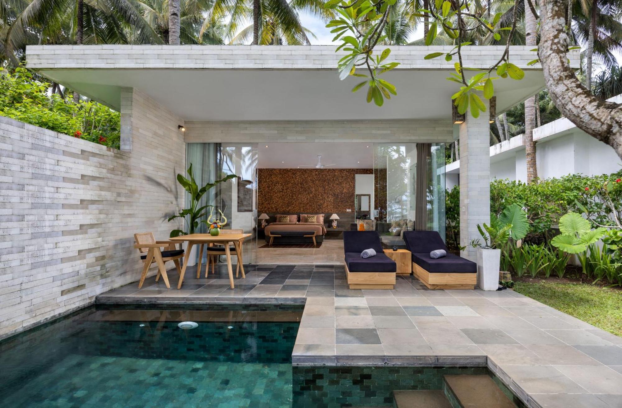 Kelapa Retreat & Spa Pulukan Exterior photo